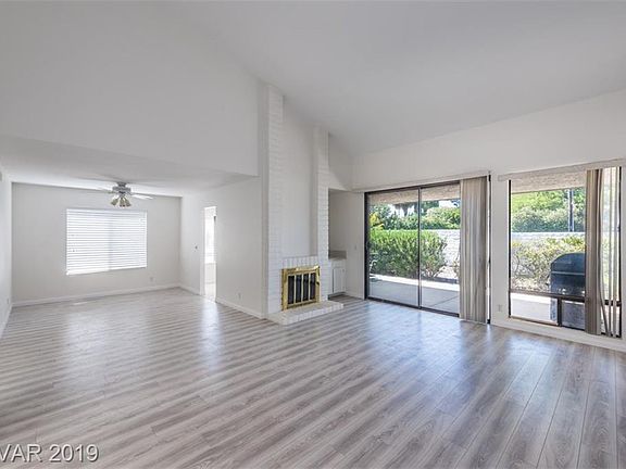 5th image of 2522 Laconia Ave