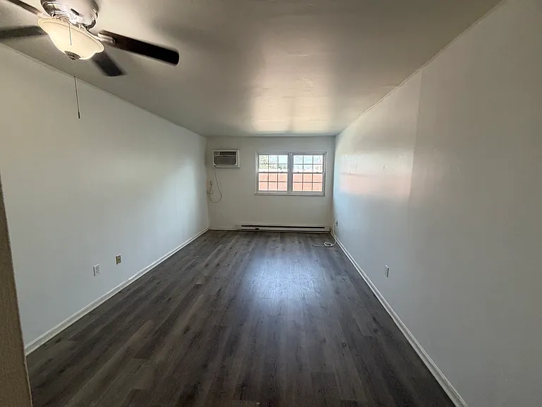 632 S Fawn St #9 — Photo 6