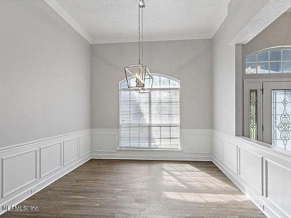 4th image of 11185 TURNBRIDGE Drive