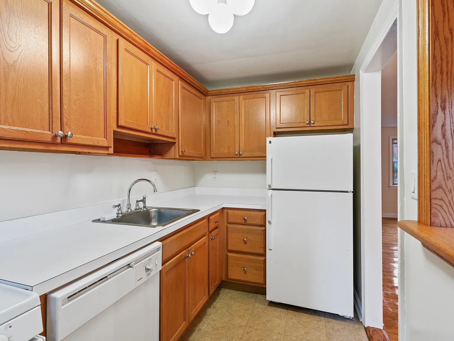 1 bed, 625 sqft, $1,950 — Photo 4