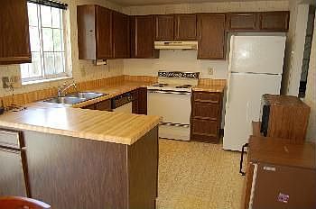 2nd image of 9710 Greenmeadow Cir