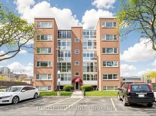 824 Brant St #9, Burlington, ON L7R 2J5