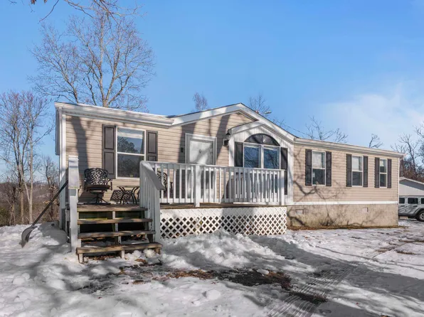 4735 Blue Ribbon Dr, Catlettsburg, KY 41129