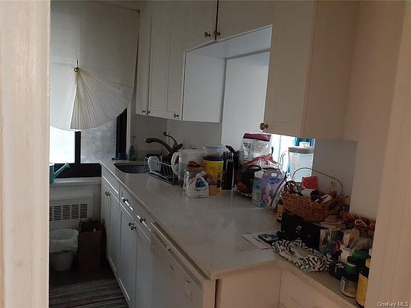 4th image of 40 W 135th St APT 5R