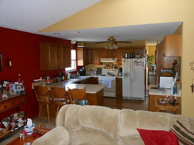1st image of 500 Stonebridge Blvd