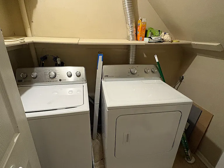In-Unit Washer and Dryer