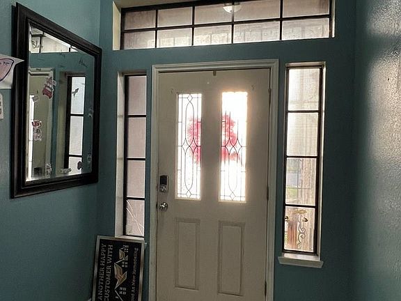 2nd image of 4854 Espada Grande Ave