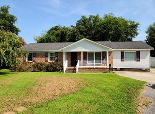 613 E Lane Dr, Emporia, VA 23847