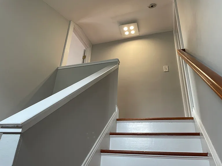 Stairway to bedrooms.
