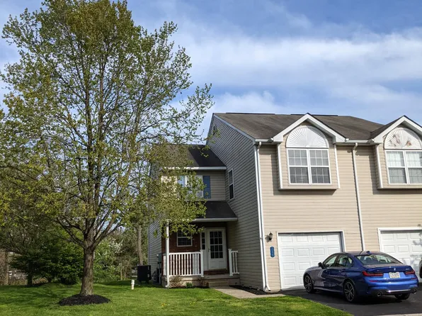 346 W 6th St, Pennsburg, PA 18073
