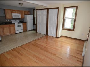338 Scotrun Ave APT 201, Scotrun, PA 18355