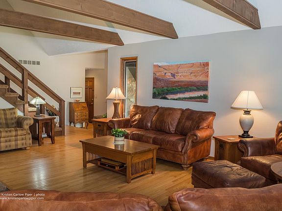 4th image of 3401 Arrowhead Dr