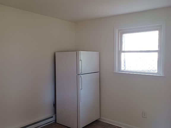 5th image of 1028 Franklin St APT 1