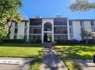 1372 Pine Ridge Cir E APT C2, Tarpon Springs, FL 34688