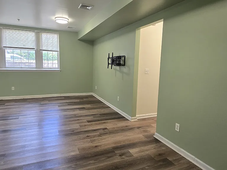 280 Grand Ave #1A — Photo 9