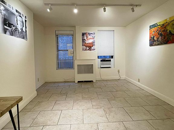 2nd image of 100 W 83rd St APT 2D