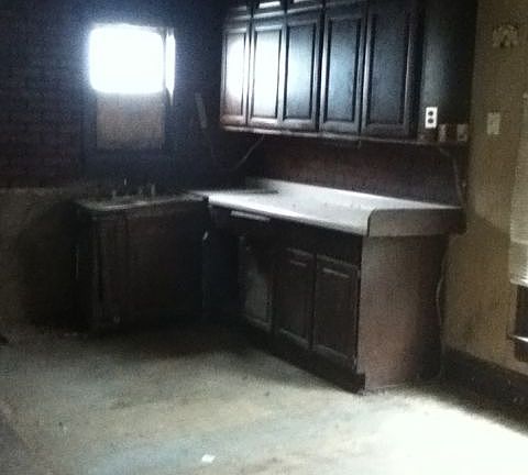 2nd image of 3544 West St