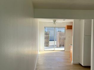 2613 England St #C, Huntington Beach, CA 92648
