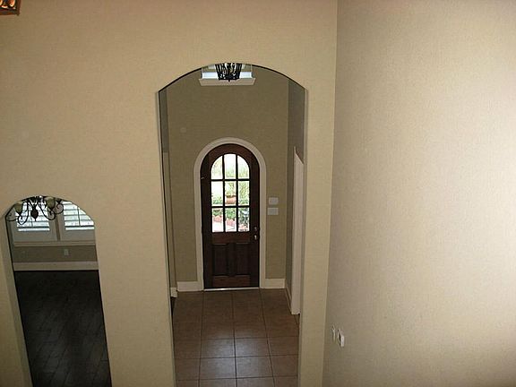 3rd image of 2872 Romano Ln