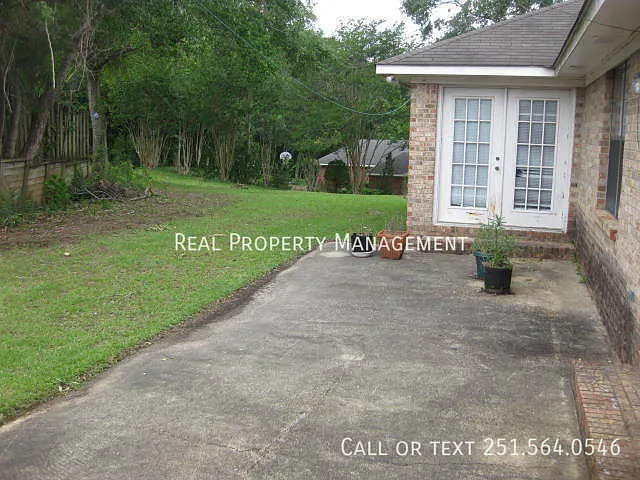 420 Lakeview Dr W — Photo 10