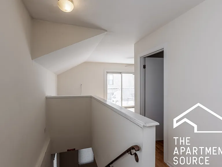 2517 N Ashland Ave #2 — Photo 14