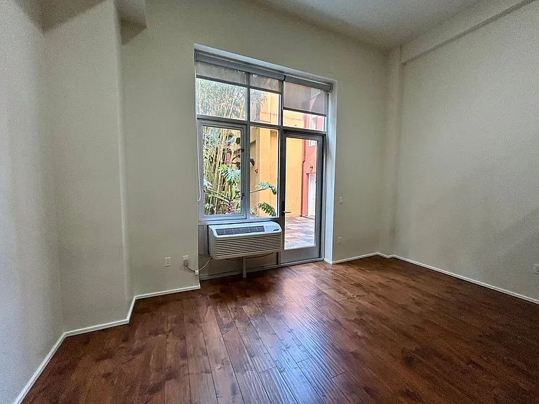 529 Stevenson Street / 550 Jessie Street — Photo 4