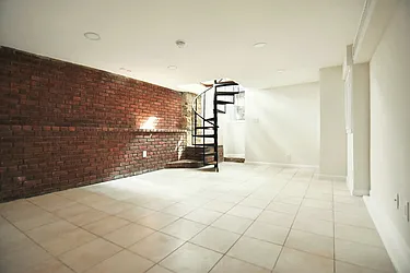 Rented by Balass Ralph, LREB