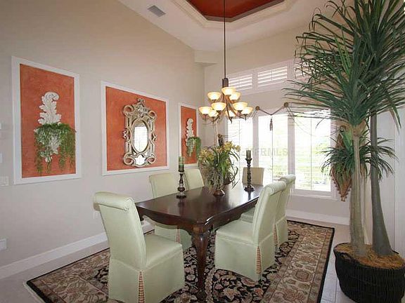 4th image of 26 Hibiscus Dr