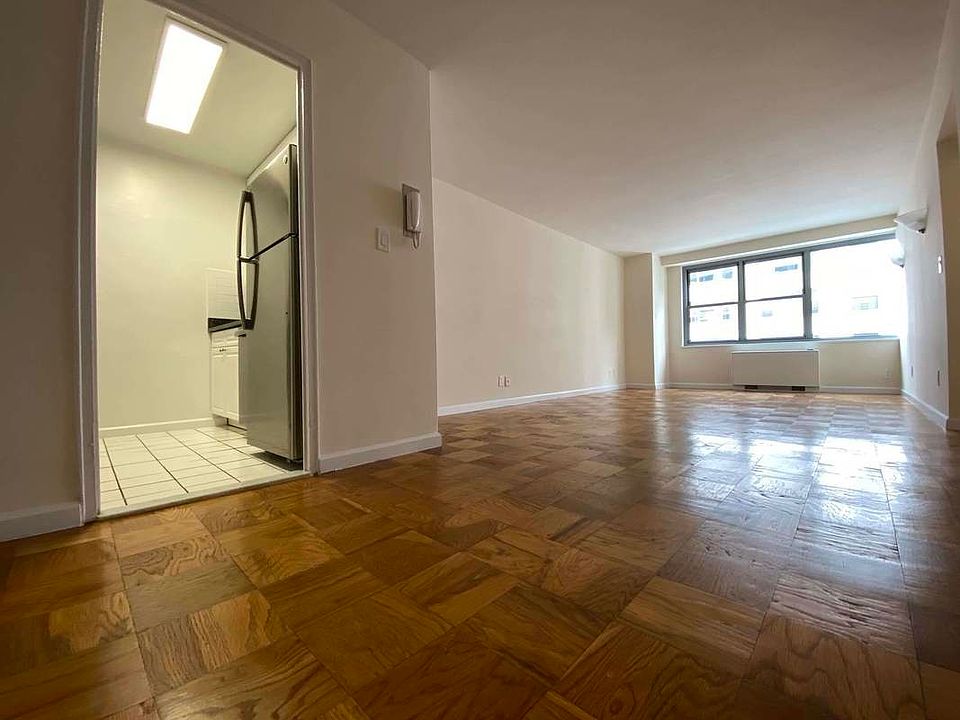 1st image of 250 E 63rd St #9G