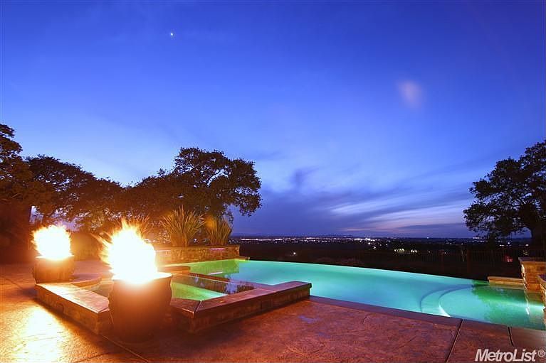 1st image of 3439 Vista De Madera