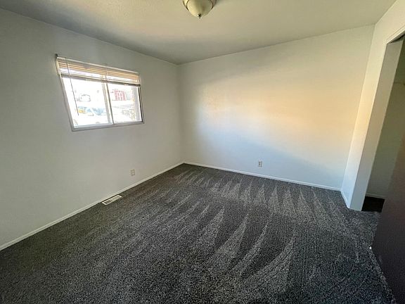4th image of 2315 E 7th St #1