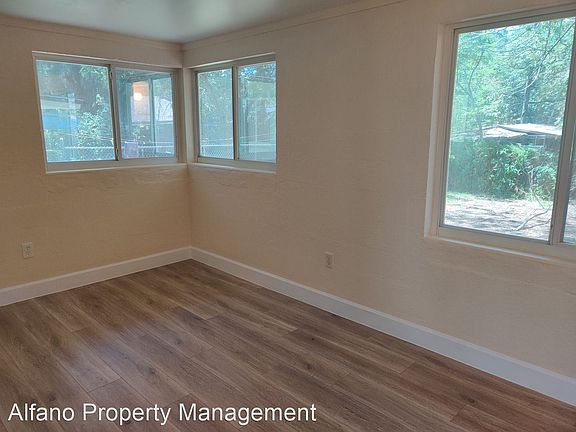 5th image of 3506 S Nashville Ave #3506