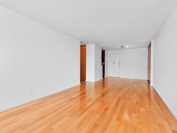 2nd image of 347 W 57th St APT 21B