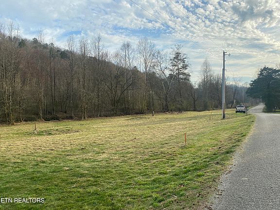 2nd image of Edwards Ln