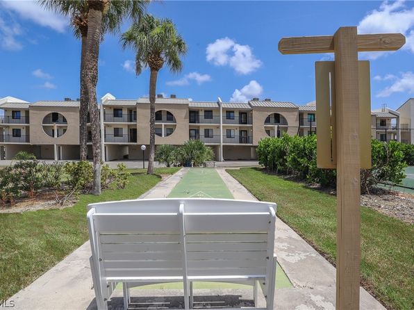 21470 Bay Village Dr APT 142