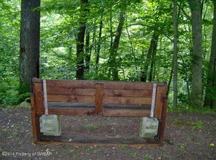 W Line Ln, White Haven, PA 18661