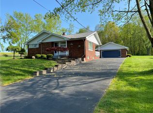 380 Heasley Rd, Pulaski, PA 16143