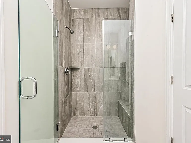 13821 Litespeed Way — Photo 30