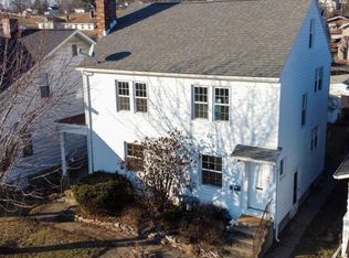302 Everett Ave, Newark, OH 43055