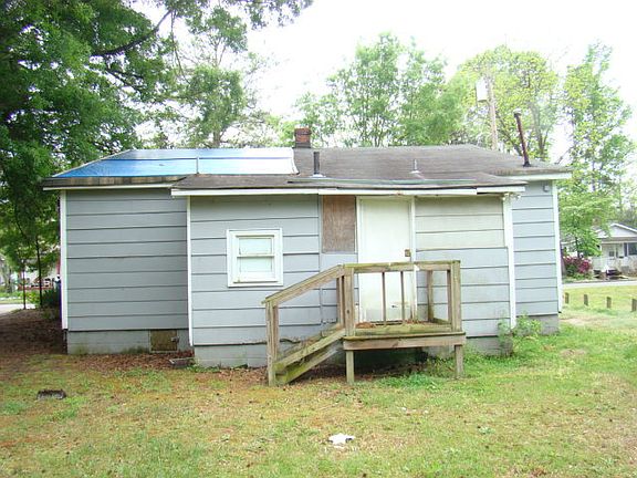 4th image of 612 Clyde St