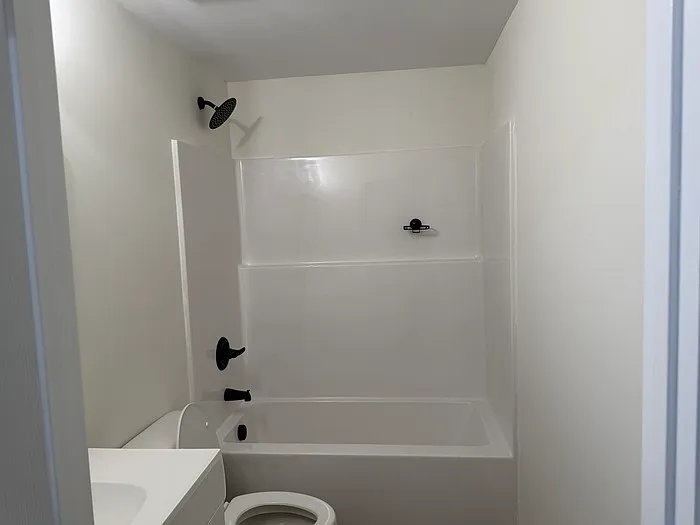 104 Howard St — Photo 11