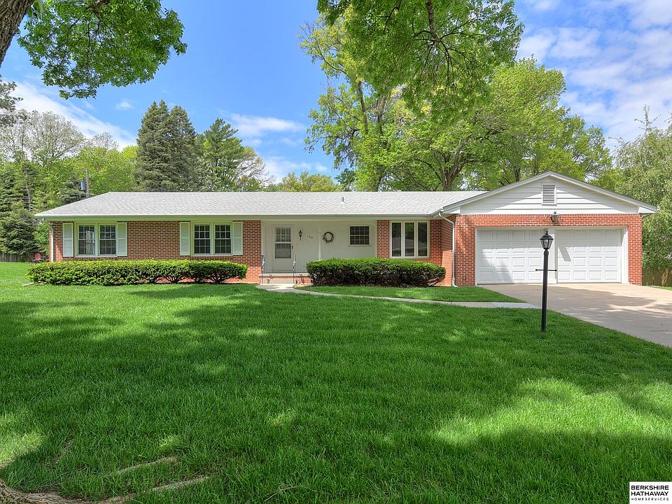 1st image of 1218 Skylark Dr