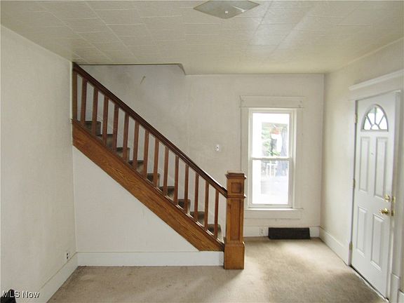 5th image of 1118 Santee Ave