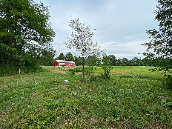 3rd image of 5294 Township Road 211