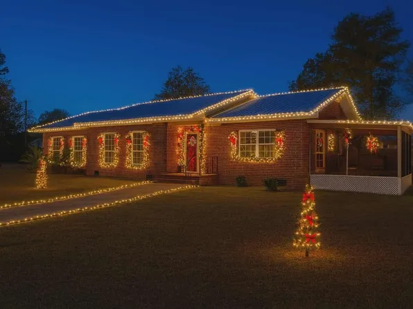767 4th St, Florala, AL 36442