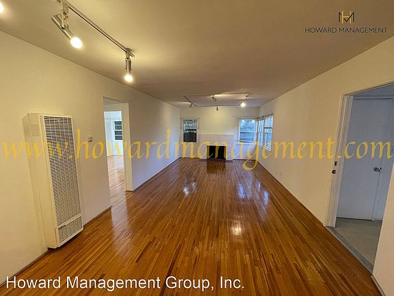 5th image of 10550 Santa Monica Blvd