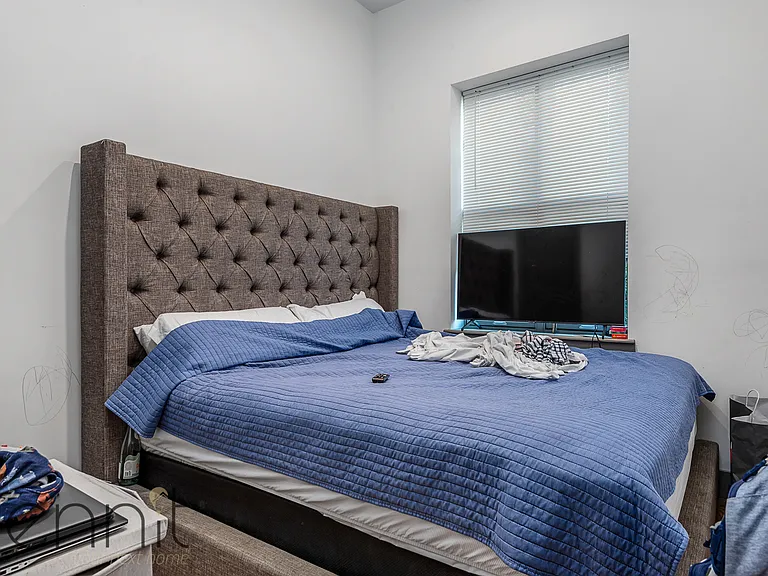 1443 Lincoln Pl #3R — Photo 3