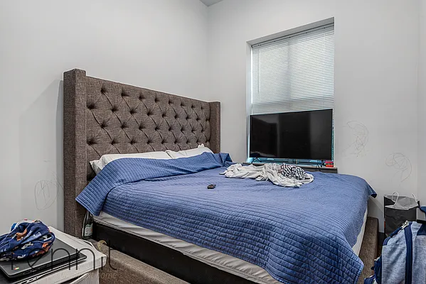 Rented by Rennit Inc. | media 4