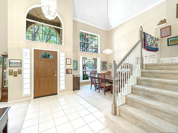 4th image of 36 Spring Lake Dr.
