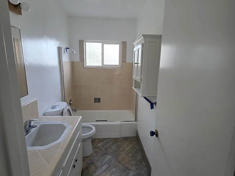 5620 Ash St #11 — Photo 8